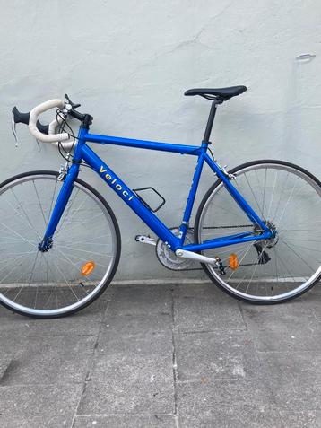 Blue Bike, brand Veloci, Size 52, 18 gears beschikbaar voor biedingen