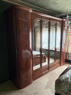 Louis VX kleerkast 2,25 H x 2,80 L bed 1,8 m, Ophalen