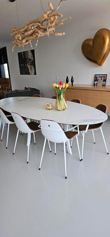 Eettafel Joli, Huis en Inrichting, Tafels | Eettafels, Ophalen, Zo goed als nieuw