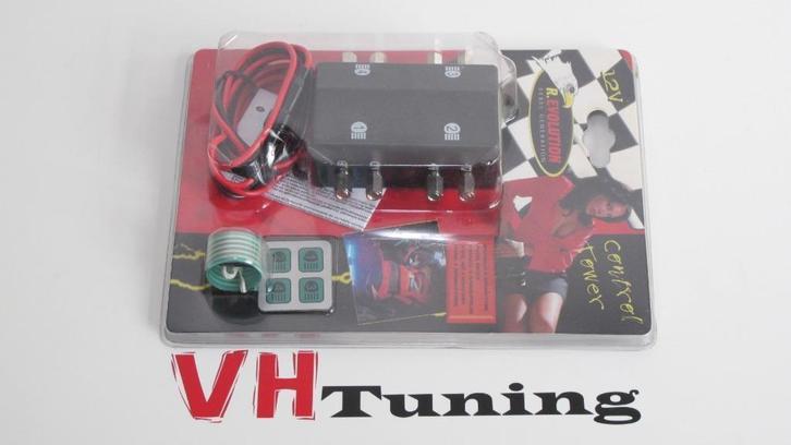 R. EVOLUTION 13857 Panel switch 12V voor 4 uitgangen, Auto diversen, Tuning en Styling, Ophalen