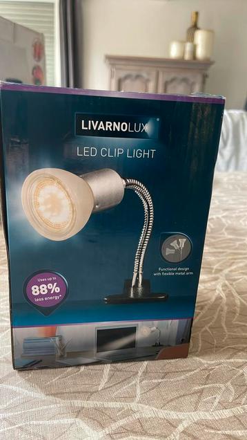 Led-klemlamp beschikbaar voor biedingen