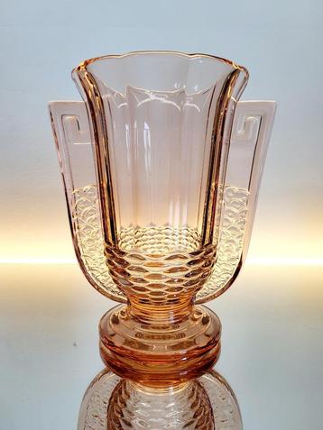 Val Saint Lambert Art deco vaas, serie Luxval model Romeo beschikbaar voor biedingen