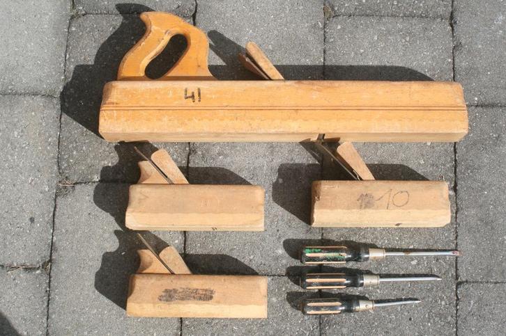 4 x antieke blokschaven + gratis 3 schroevendraaiers, Antiek en Kunst, Antiek | Gereedschap en Instrumenten, Ophalen of Verzenden
