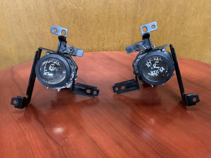 Hyundai Kona Mistlamp LINKS & RECHTS, Autos : Pièces & Accessoires, Éclairage, Utilisé, Origine de la pièce connue, Enlèvement ou Envoi
