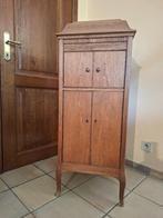 Phonographe en chêne avec armoire, Ophalen