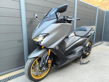 ****YAMAHA T MAX 560 TECH MAX 2900KM**** beschikbaar voor biedingen