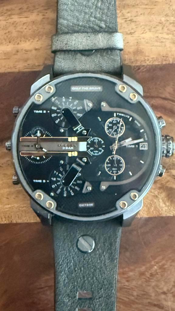 Diesel daddy 2.0 horloge, Handtassen en Accessoires, Overige Accessoires, Zo goed als nieuw, Ophalen