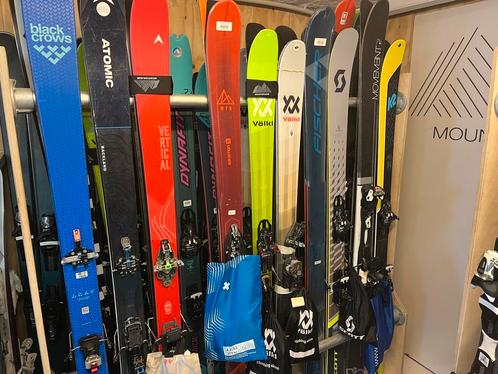 Verhuur Toerski's / toerski Schoenen / 3 eenheid, Sport en Fitness, Skiën en Langlaufen, Zo goed als nieuw, Ski's, Ski, Salomon