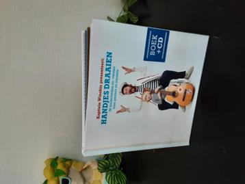 Boek + cd kapitein winokio handjes draaien hardcover  beschikbaar voor biedingen