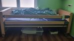 Burmeier bed + Invacare matras, Ophalen, Eenpersoons, Bruin, Hout