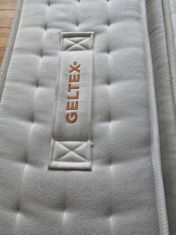 Twee matrassen (80x200) van het merk BEKA te koop, Huis en Inrichting, Slaapkamer | Matrassen en Bedbodems, Zo goed als nieuw