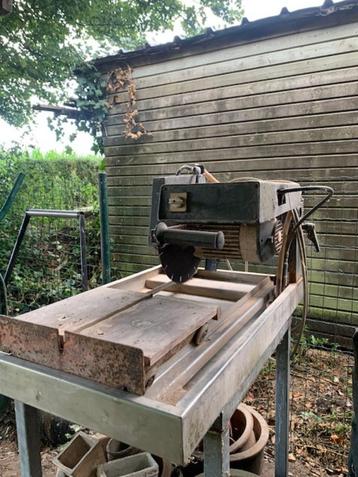 Machine à scier la pierre, 1200 watts ou plus, 70 mm ou plus, Enlèvement, Utilisé
