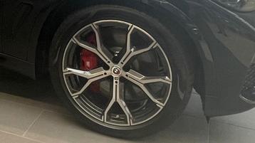 21’’ BMW X5 VELGEN + Pirelli ZOMERBANDEN 741M beschikbaar voor biedingen