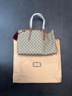 Gucci tas, Handtassen en Accessoires, Tassen | Damestassen, Ophalen of Verzenden, Zo goed als nieuw
