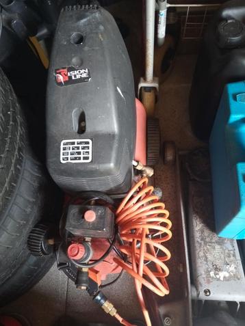 Goedwerkende compressor beschikbaar voor biedingen