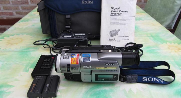Digitale videocamera., Audio, Tv en Foto, Videocamera's Digitaal, Gebruikt, Camera, Overige soorten, Sony, 20x of meer, Ingebouwde lamp