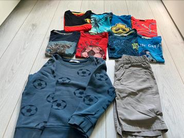 Kledingpakket maat 122/128 beschikbaar voor biedingen
