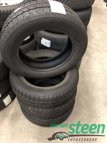 4 x 175-65-15 84T Bridgestone Blizzak LM-30 3PMSF SnowFlake beschikbaar voor biedingen