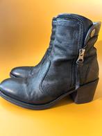 Bottines en cuir noir Nero Giardini, pointure 36, Vêtements | Femmes, Chaussures, Nero Giardini, Enlèvement, Boots et Botinnes