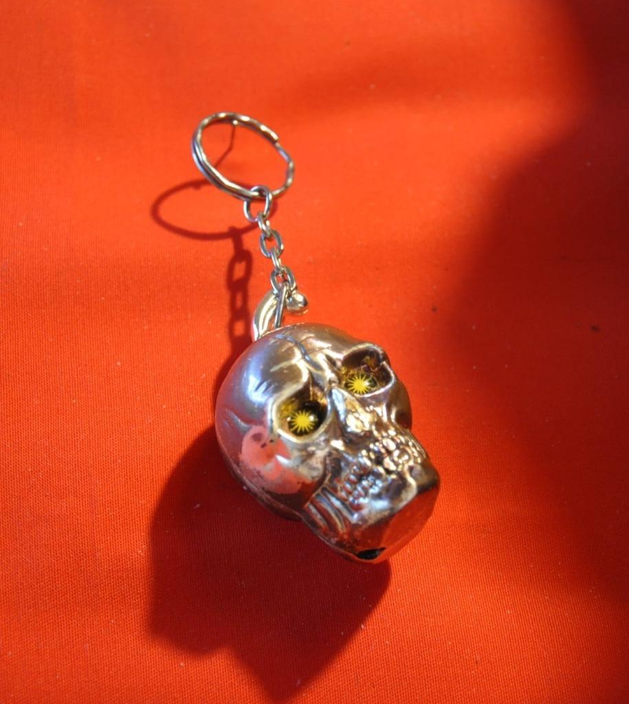 porte clé briquet tête de mort, Enlèvement ou Envoi, Utilisé, Autres types