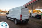 Ford Transit 2T 330 L3H2 ecoblue 130 trend business, Auto's, Bestelwagens en Lichte vracht, 0 kg, Wit, 130 pk, Ford