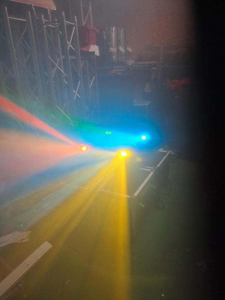 Pro  Movingheads Contest Cyclone-80 LED, Muziek en Instrumenten, Licht en Laser, Gebruikt, Licht, Geluidgestuurd, Kleur, Stroboscoopeffect