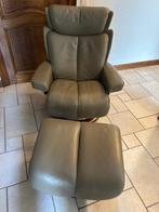 Stressless lederen relaxfauteuil + voetenbank, Ophalen, Minder dan 75 cm, Hout, 75 tot 100 cm