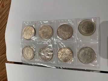 Replica’s zilveren munten beschikbaar voor biedingen