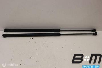 Set gasdrukveren voor achterklep VW Golf 7 5G6827550 beschikbaar voor biedingen