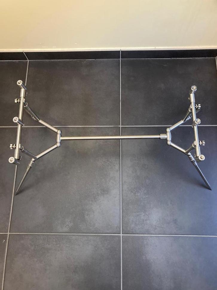 Summit rodpot, Sports nautiques & Bateaux, Pêche à la ligne | Carpes, Comme neuf, Enlèvement