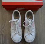 Schoenen Nike maat 39, Kinderen en Baby's, Gebruikt, Meisje, Schoenen, Ophalen of Verzenden