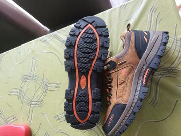 Wandelschoenen merk Camel beschikbaar voor biedingen