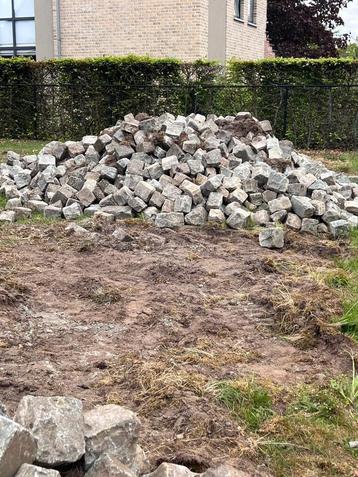 Boerenklinkers (kasseien) beschikbaar voor biedingen