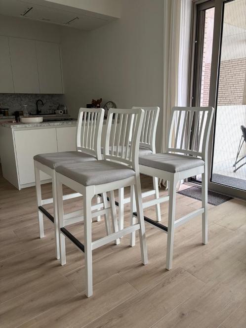 4 IKEA barstoelen, Huis en Inrichting, Stoelen, Zo goed als nieuw, Vier, Hout, Stof, Wit, Ophalen