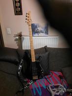 Basgitaar speelt heel goed, Muziek en Instrumenten, Ophalen, Zo goed als nieuw, Elektrisch