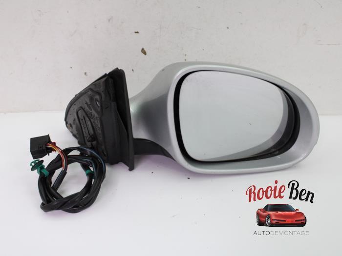 Buitenspiegel rechts van een Volkswagen Passat, Auto-onderdelen, Spiegels, Volkswagen, Gebruikt, 3 maanden garantie, Ophalen of Verzenden