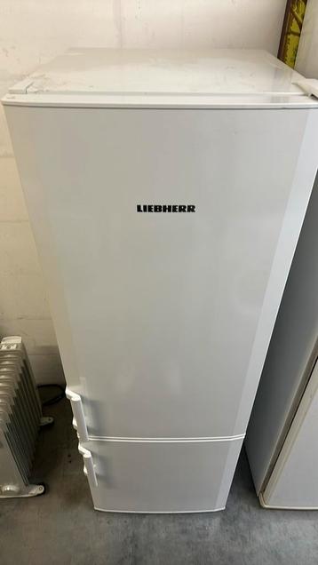 frigo+vriezer beschikbaar voor biedingen