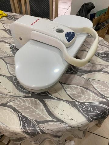 SINGER strijkpers beschikbaar voor biedingen