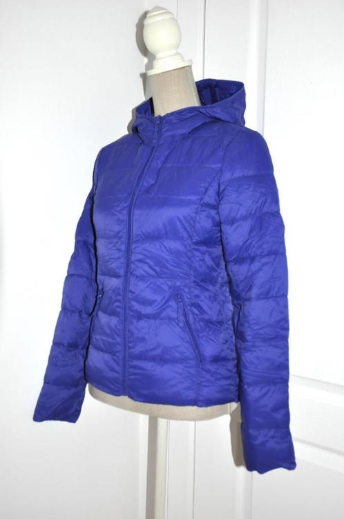 C&A doudoune bleue t.XS/34 Neuve, Kleding | Dames, Jassen | Winter, Nieuw, Maat 34 (XS) of kleiner, Blauw, Ophalen of Verzenden