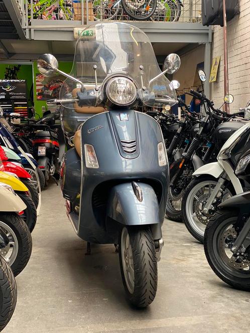 Vespa Gts 125 E4 2017 5934km garantie 1 an, Vélos & Vélomoteurs, Scooters | Vespa