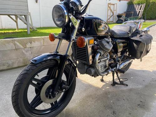 Honda cx500c 1983 très propre !!, Motos, Motos | Honda, Particulier, 2 cylindres, Enlèvement