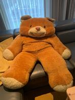 Grand ours en peluche 130 cm et pouf, Enfants & Bébés, Enlèvement, Utilisé, Ours
