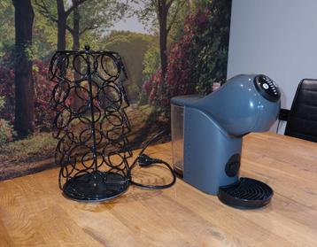 Nescafé Dolce Gusto apparaat + cup houder beschikbaar voor biedingen