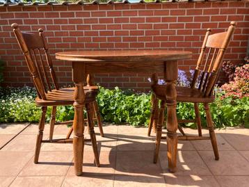 Vintage brutalist tafel met 2 stoelen beschikbaar voor biedingen