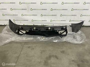 Achterbumper Diffuser Porsche Macan 95B NIEUW 95B043521001E0 beschikbaar voor biedingen