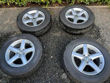 autovelgen Tiguan - Pirelli Sottozero 210 - 215/65 R16 beschikbaar voor biedingen