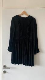 Zwarte kleedje van Sandro, Vêtements | Femmes, Robes, Comme neuf, Taille 36 (S), Noir, Enlèvement ou Envoi