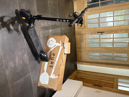 PURE ELECTRIC Elektrische step Pure Air3 Matte Black, Fietsen en Brommers, Steps, Zo goed als nieuw, Elektrische step (E-scooter)