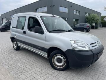 Citroën Berlingo 1.6 HDi - Airco - Lichte Vracht - TREKHAAK, Autos, Achat, Entreprise, Citroën, Boîte manuelle