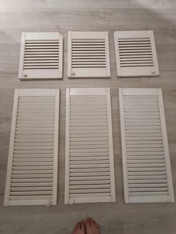 6 persiennes pour volets ou portes de placards  beschikbaar voor biedingen